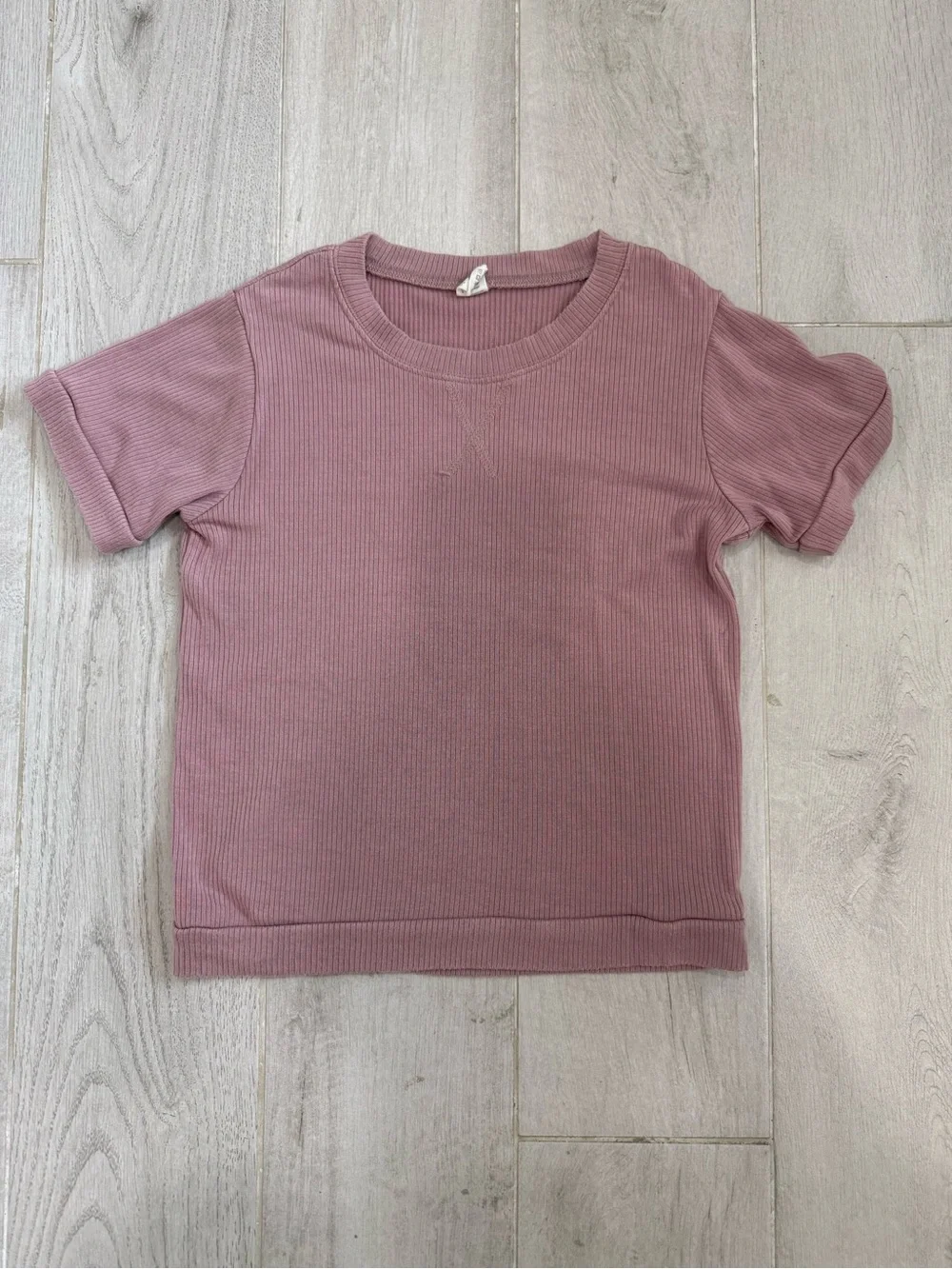KATE QUINN Short Sleeve Topstitch Tee + Retro Shortie Short Set (Mauve Taupe)